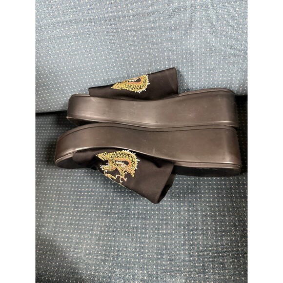 Bebe Platform Dragon Embroidered Elastic Band Slides SZ 9 Vintage Y2K - Picture 6 of 10